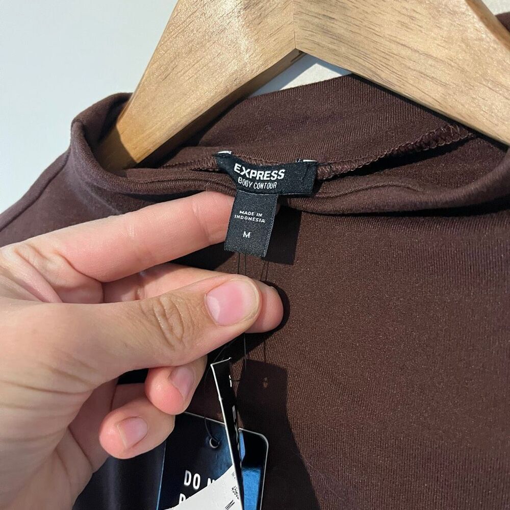 Express Body Contour Cozy Mock Neck Brown Cutout thong Bodysuit Size Medium NWT - Picture 6 of 6